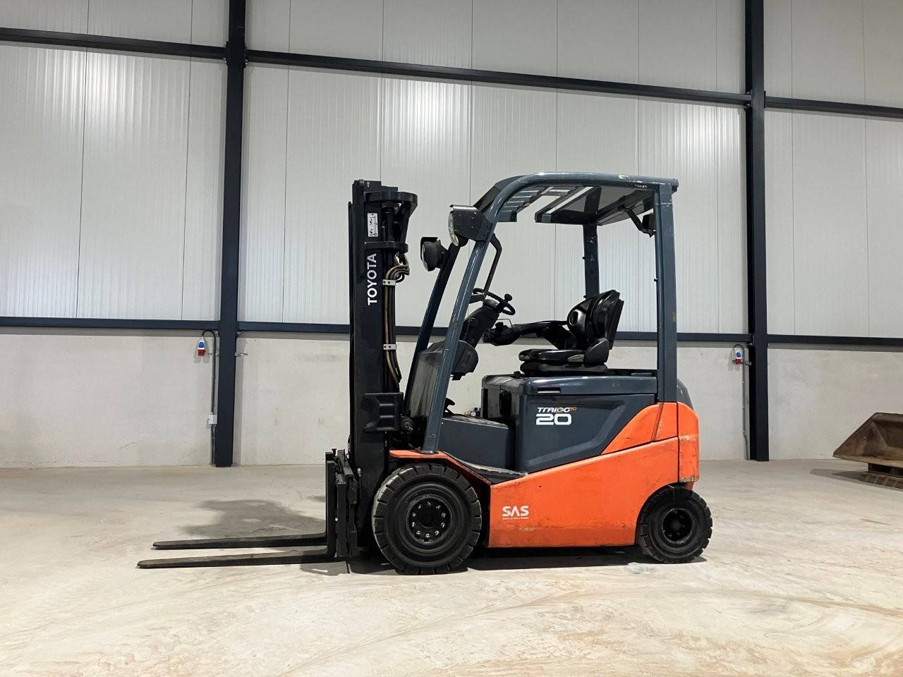 Toyota Electric Forklift 1580kg 4.3m