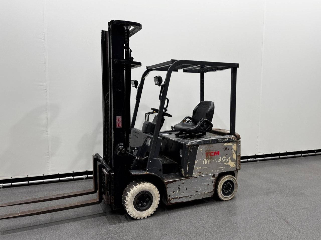 Electric forklift TCM FB25-7 Electric 2500kg 6.0m 2012