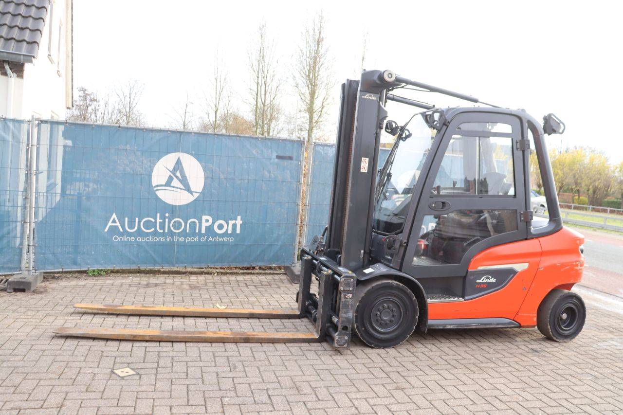 Linde H35D-01 Diesel Forklift 3500kg 7m 2020