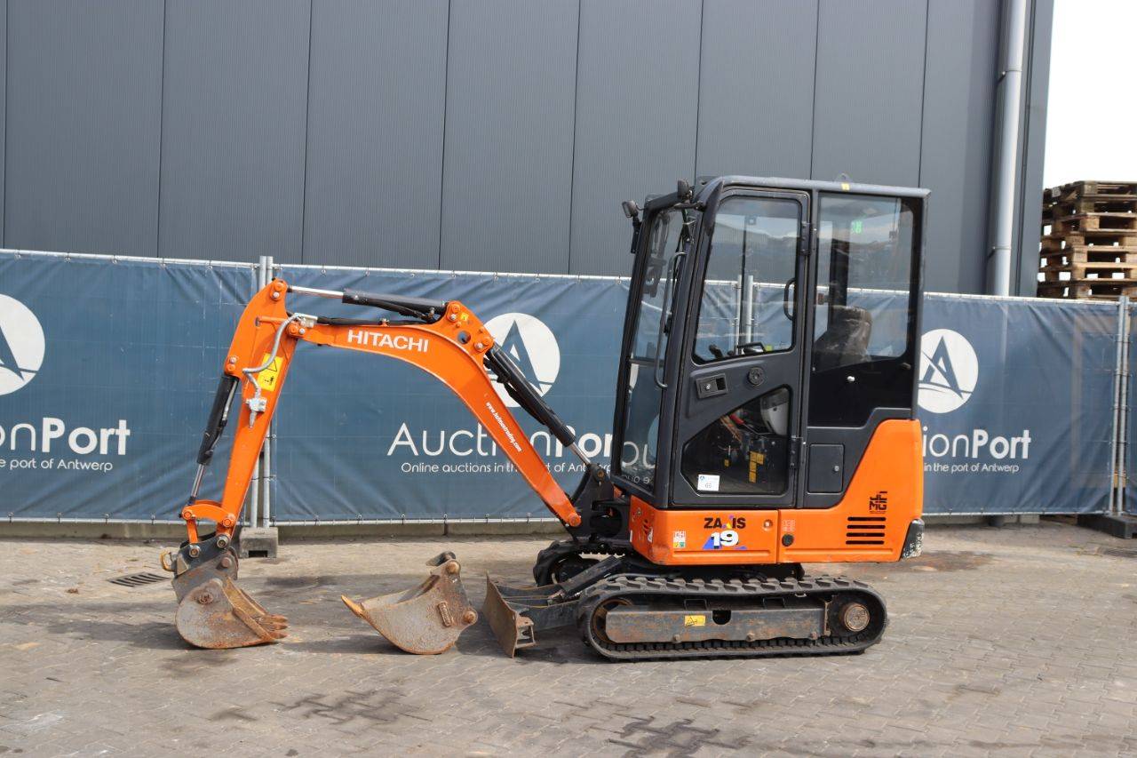 Mini excavator Hitachi ZAXIS19-CR Diesel 2023