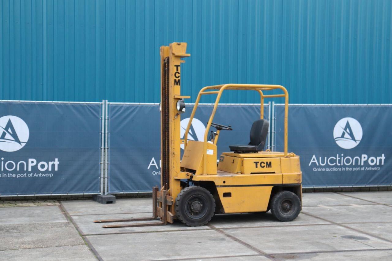 Forklift TCM FG20 Diesel 2000kg 4.5m