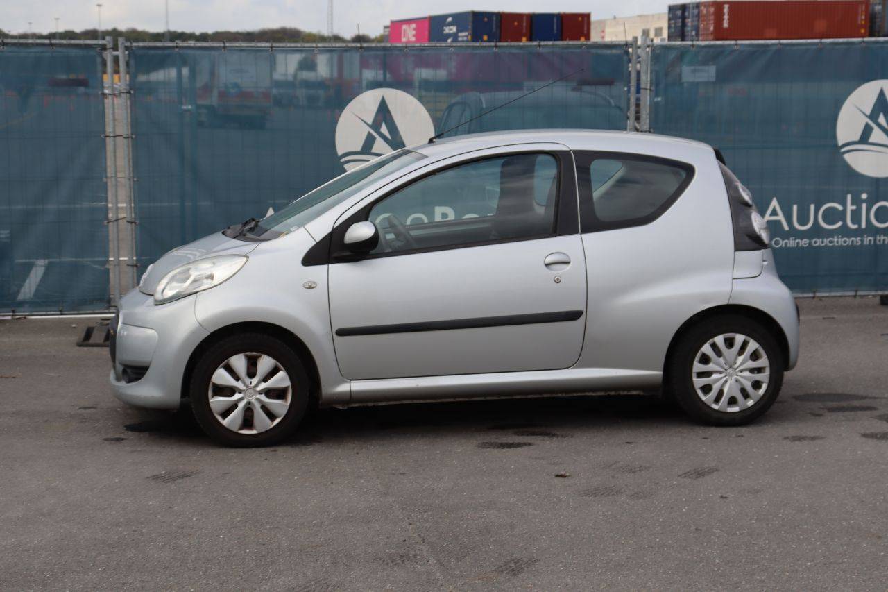 Passenger car Citroen C1 Petrol 68hp 2012 (Margin)