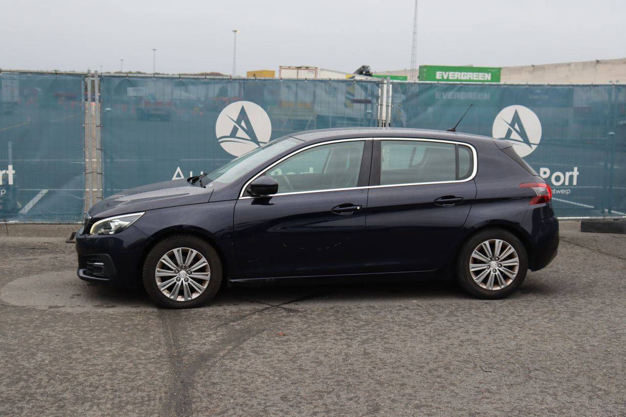 Personenauto Peugeot 308 Benzine 130pk 2018 (Marge)