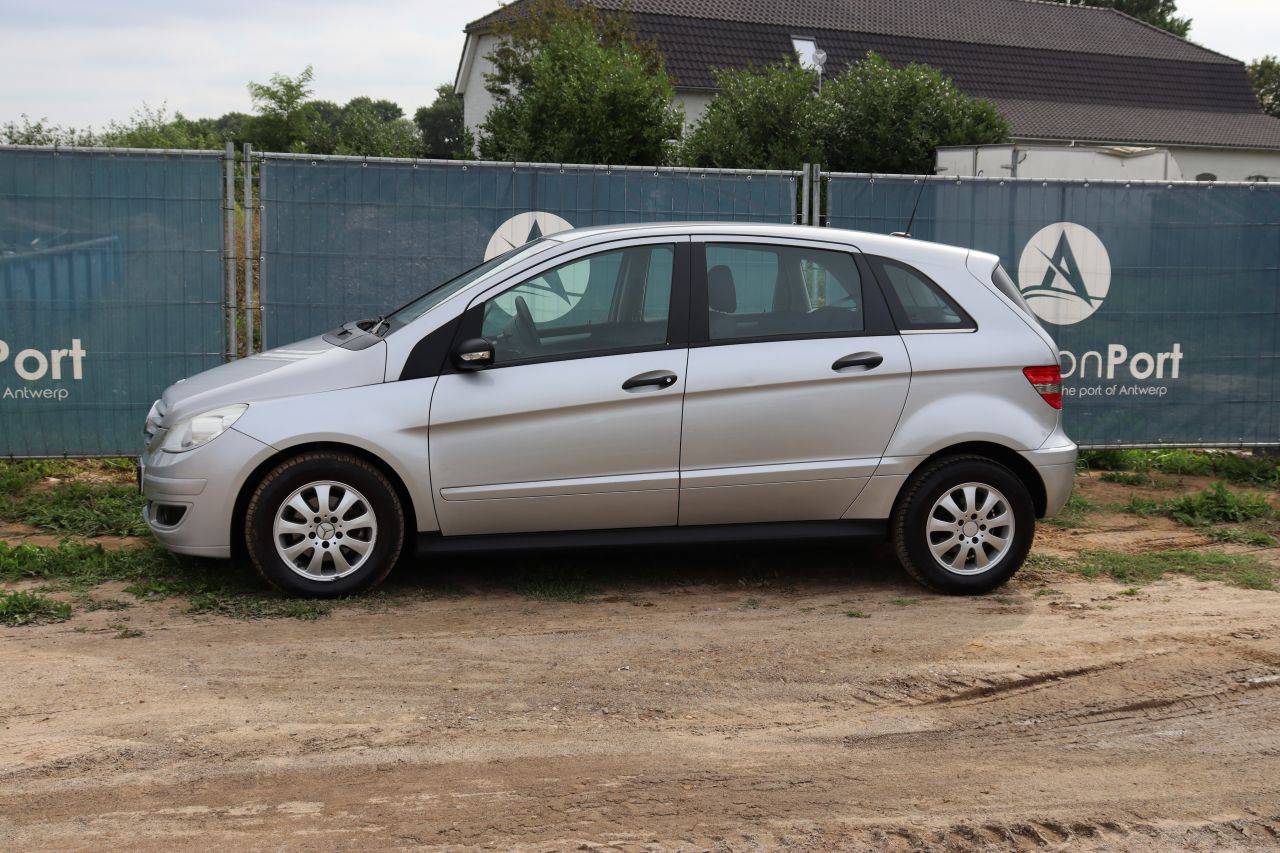 Voiture particulière Mercedes-Benz B170 Essence 116 ch 2007 (Margin)