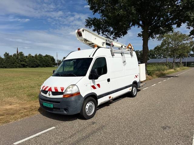 Renault Master 2.5DCI Diesel 13.5m 2008 Self-Propelled Aerial Work Platform 