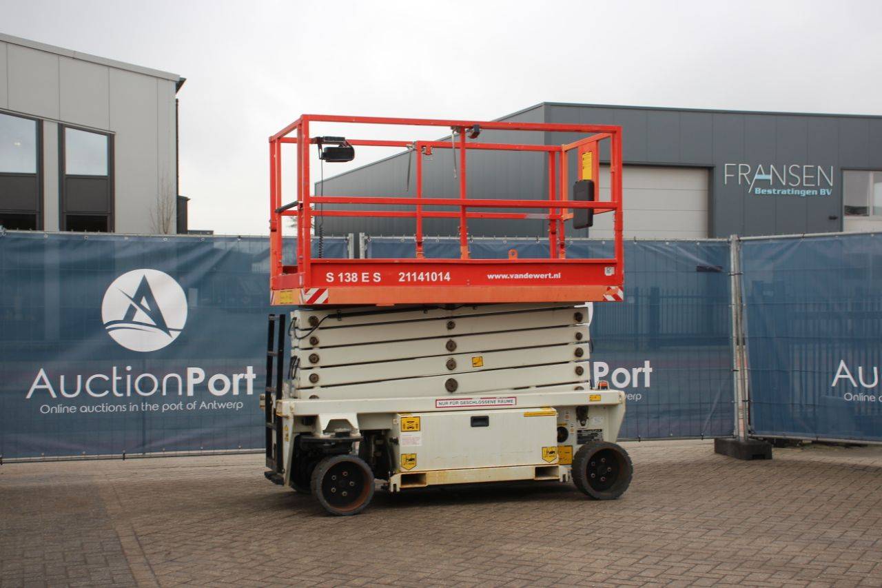 Scissor lift Holland Lift Ecostar HL-11812 Electric 13.8m 2013
