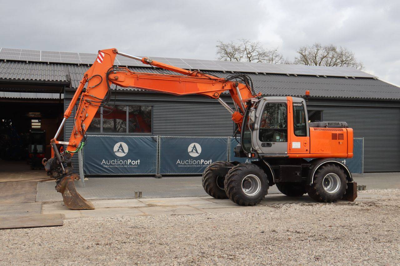 Wheel excavator Hitachi ZX160W Diesel 2007