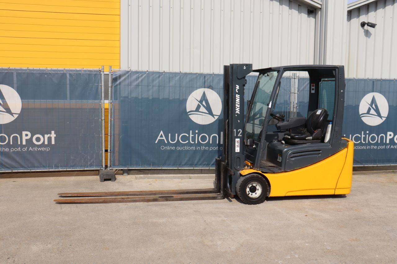 Forklift Jungheinrich EFG 220 Electric 2000kg 4.5m 2012