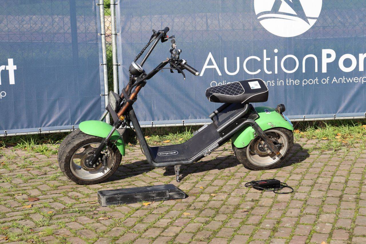 Scooter ZNEN CAIGIEES Eletricidade