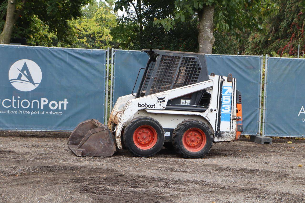 Skid steer loader Bobcat 753 Diesel