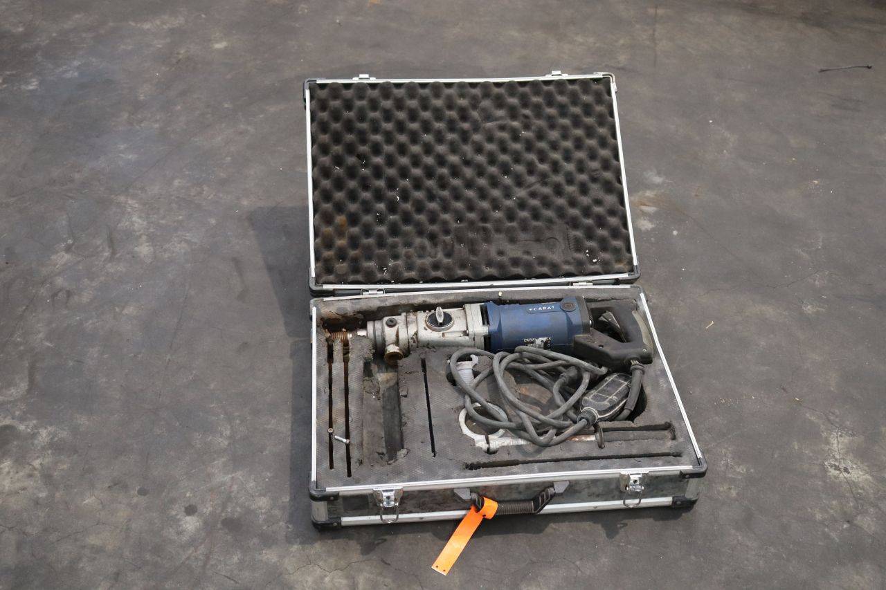 Taladro de diamante eléctrico Carat A-2211 de 2,2 kW