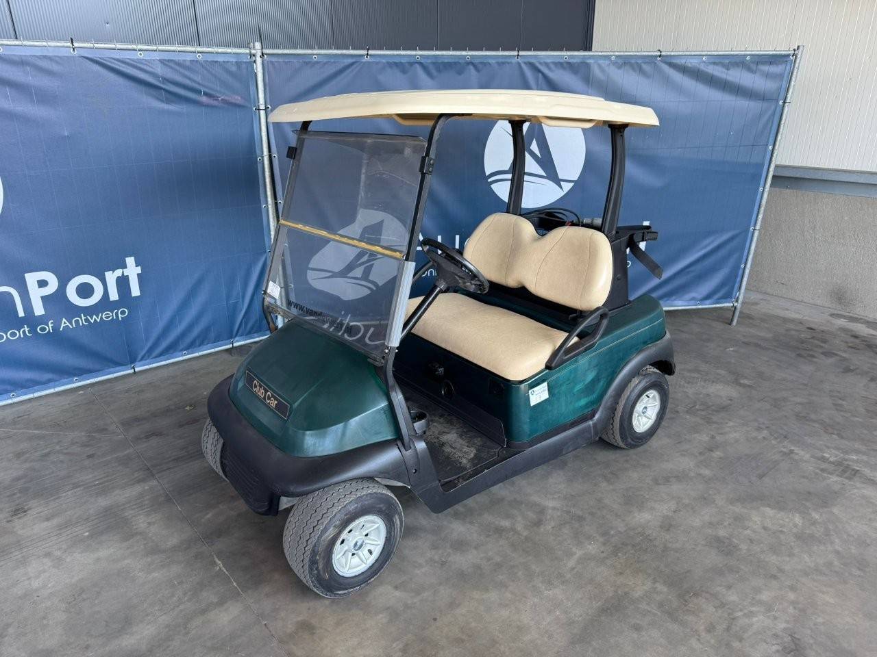 Golf Cart Club Car Electric 240V