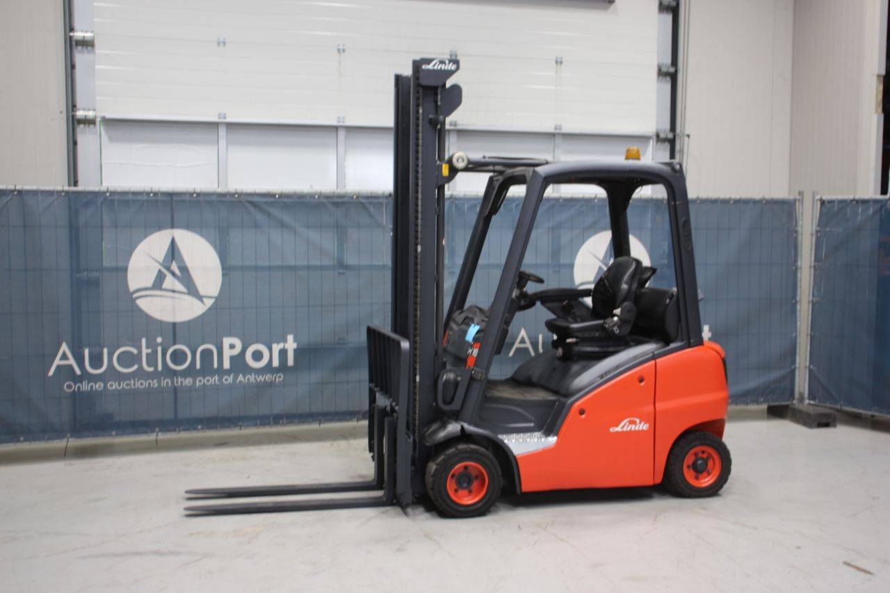 Forklift Linde H18D-01 Diesel 1800kg 4.2m 2015
