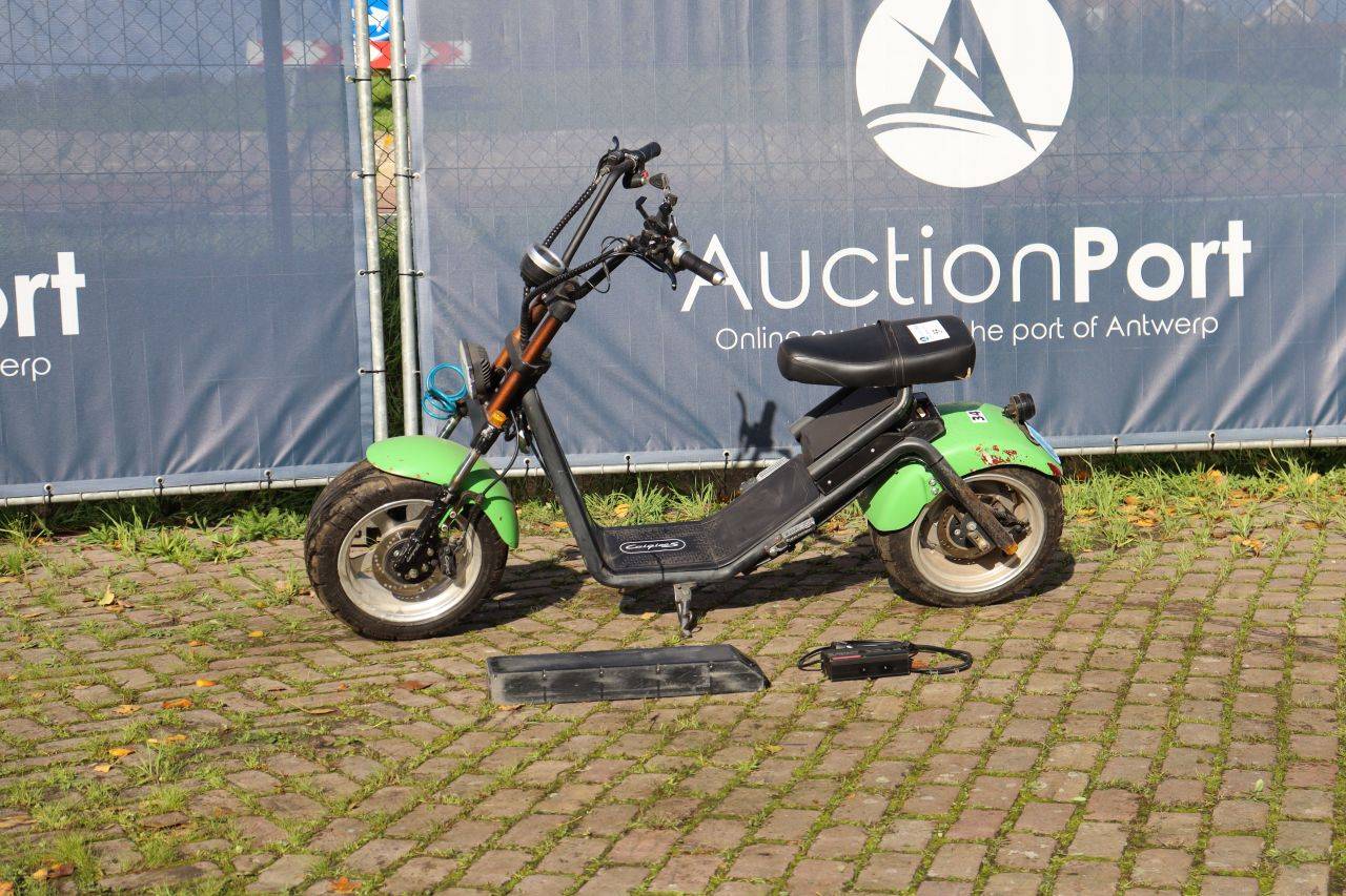 Scooter ZNEN CAIGIEES Eletricidade