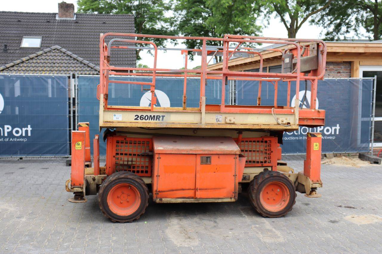Scissor lift JLG 260MRT Diesel 9.92m 2006