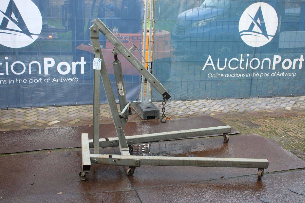 Crane 2000kg