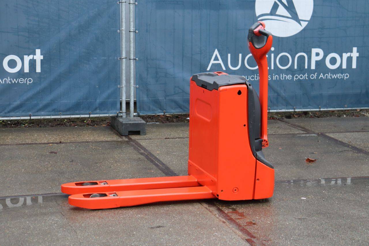 Pallet truck Linde T16 Electric 1600kg 2017