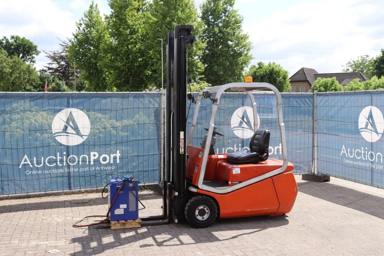 Forklift BT CBE 15T Electric 1500kg 2005