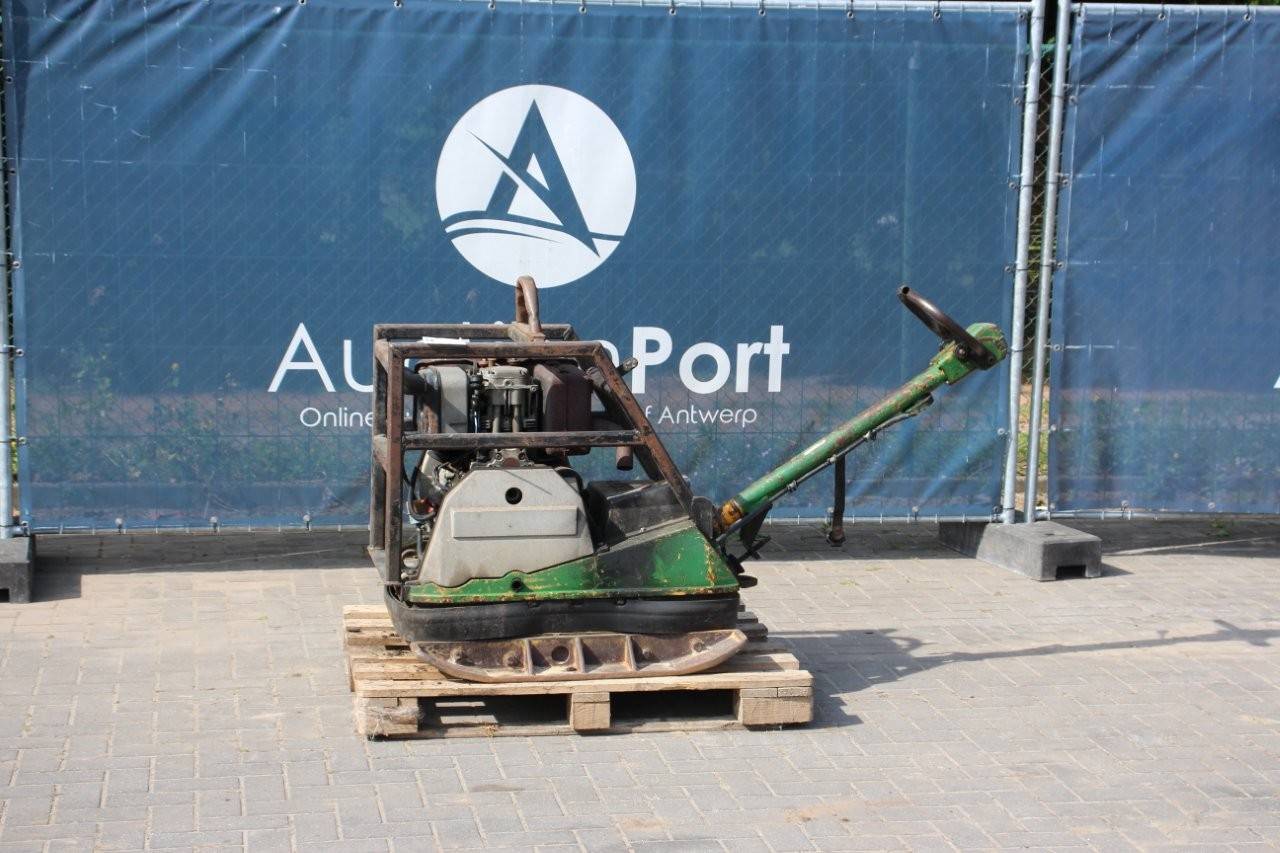 Vibrating plate Wacker WT 94 Diesel