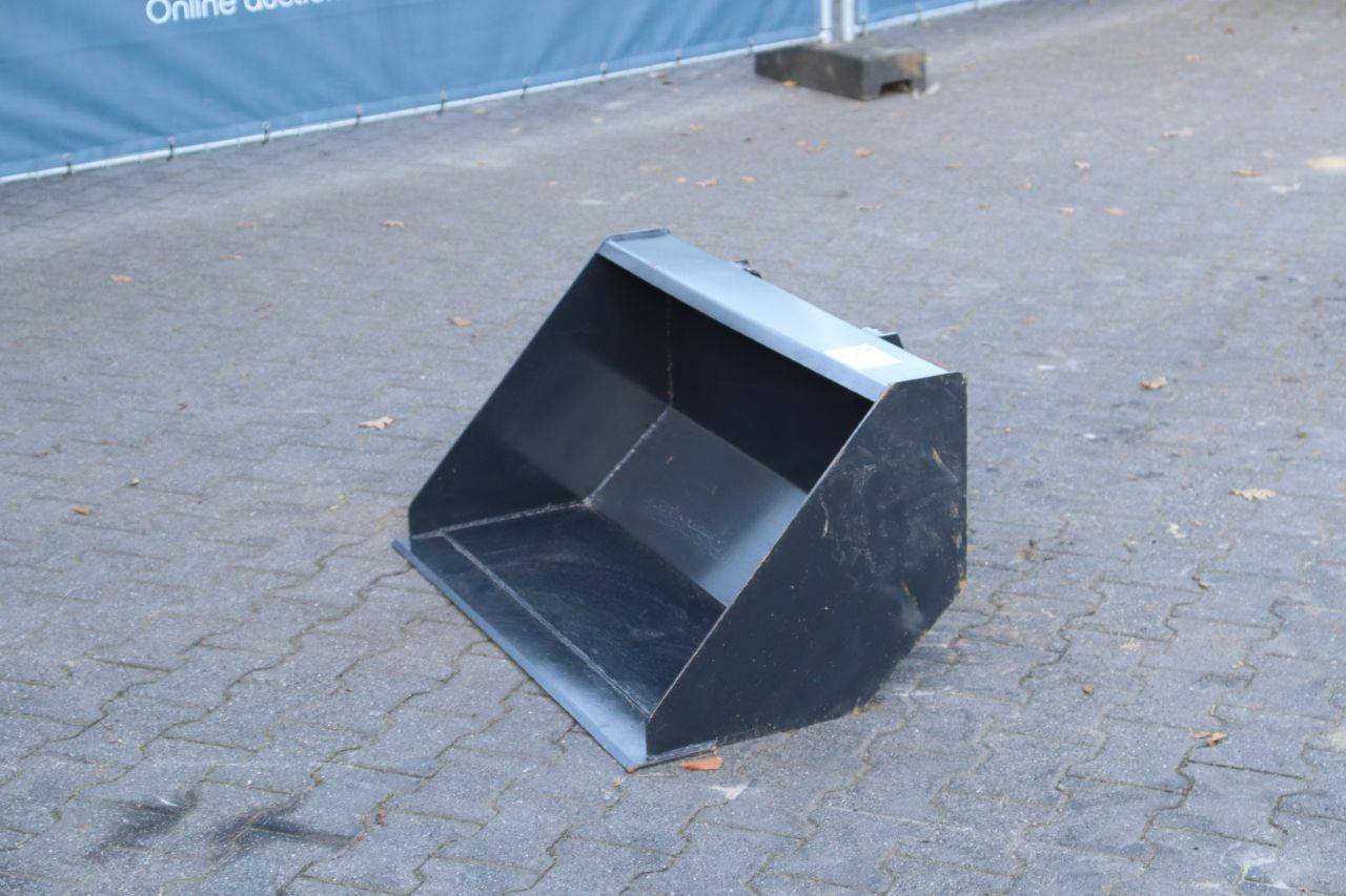 Soil bucket