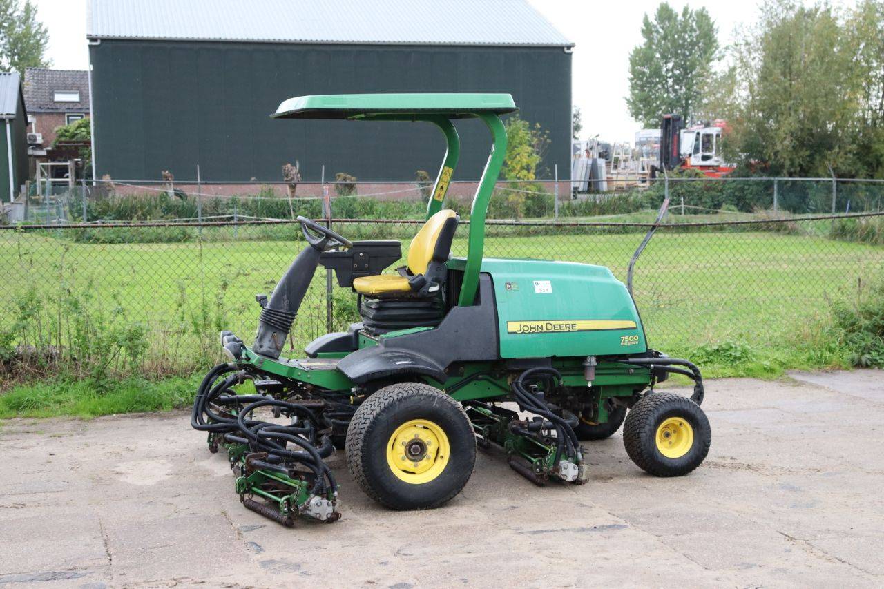 John Deere 7500 PC FM Diesel 27,3 kW Spindelmäher