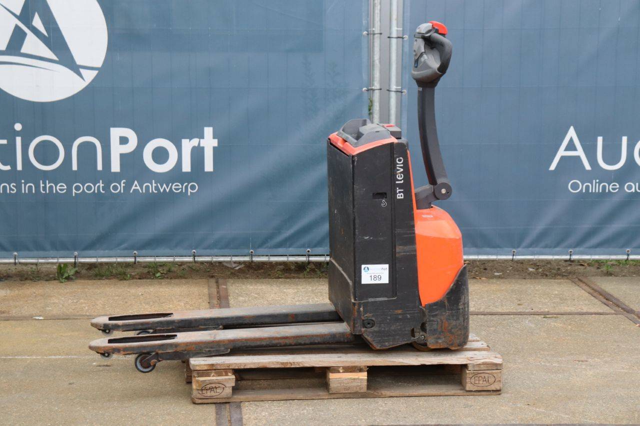 Toyota LWE140, LWE180 Electric Pallet Truck 1400kg 2021