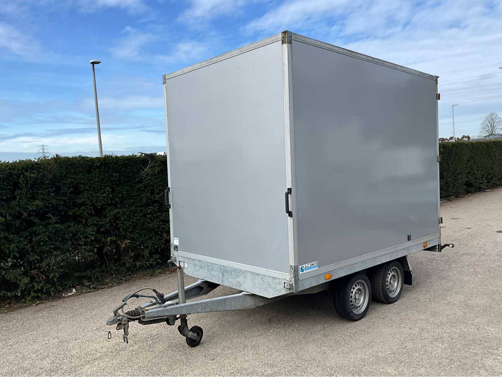 Enclosed trailer Hapert 2008