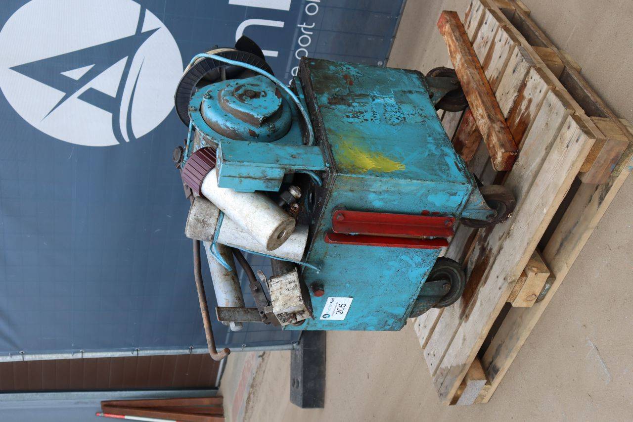 Cargador de baterías IR PL 2
