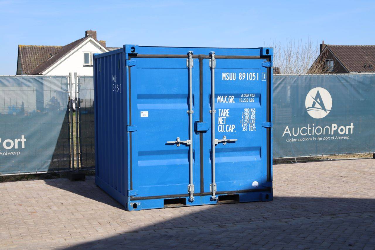 Container