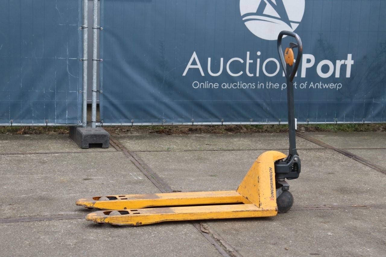 Pallet truck Jungheinrich 2200 2200kg