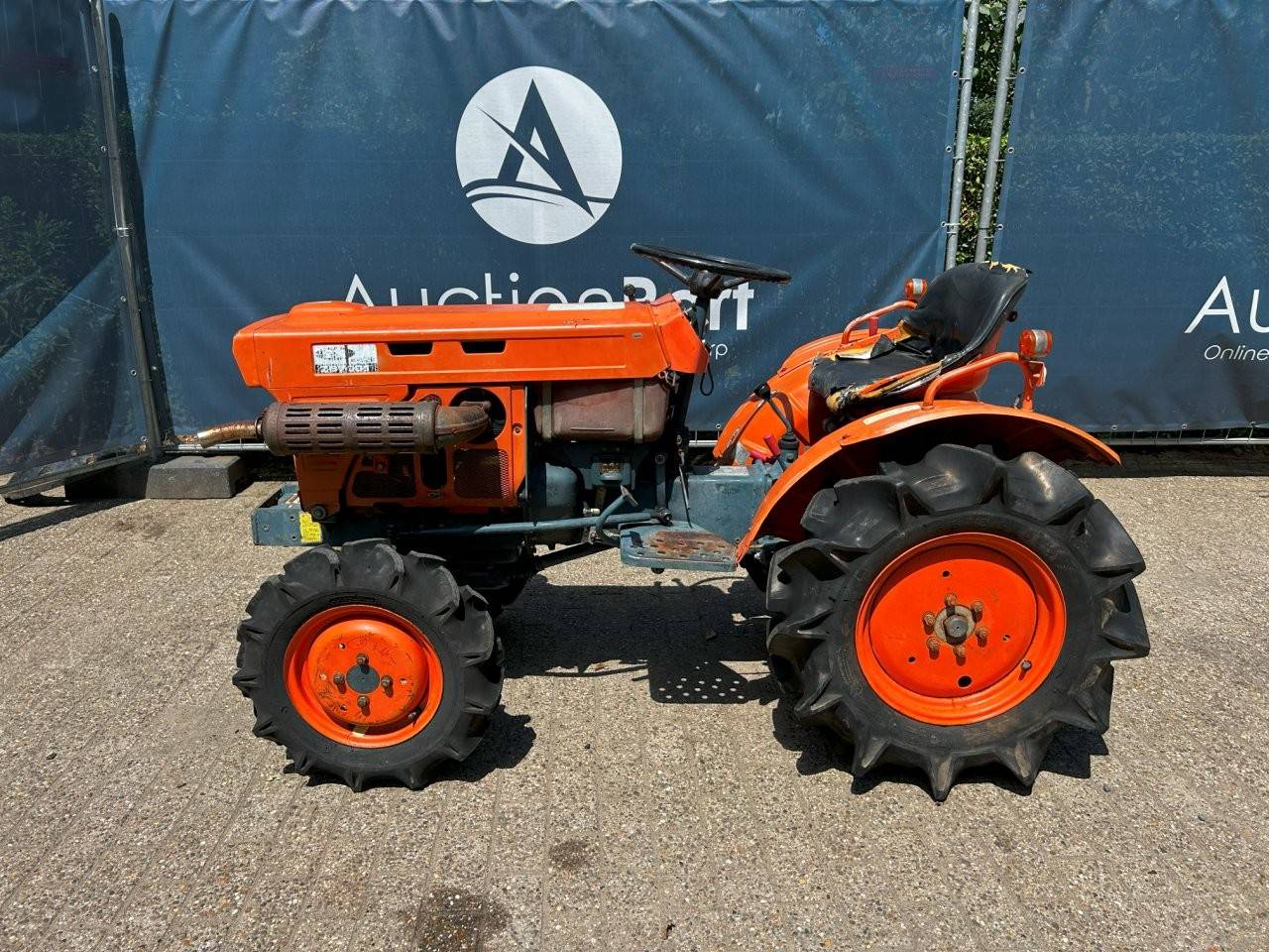 Mini tractor Zen-Noh B7001 Diesel