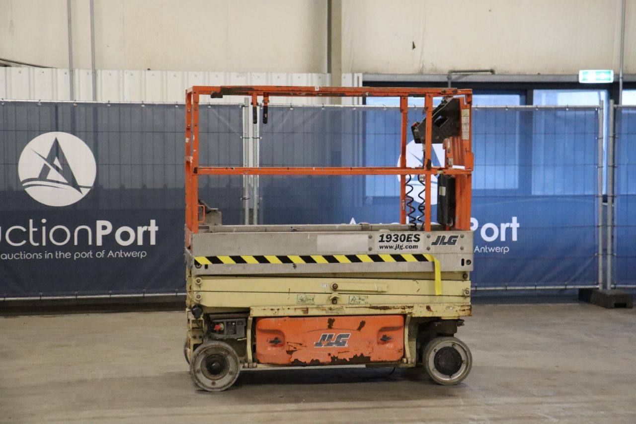 JLG 1930ES Electric Scissor Lift 7.72m 2012