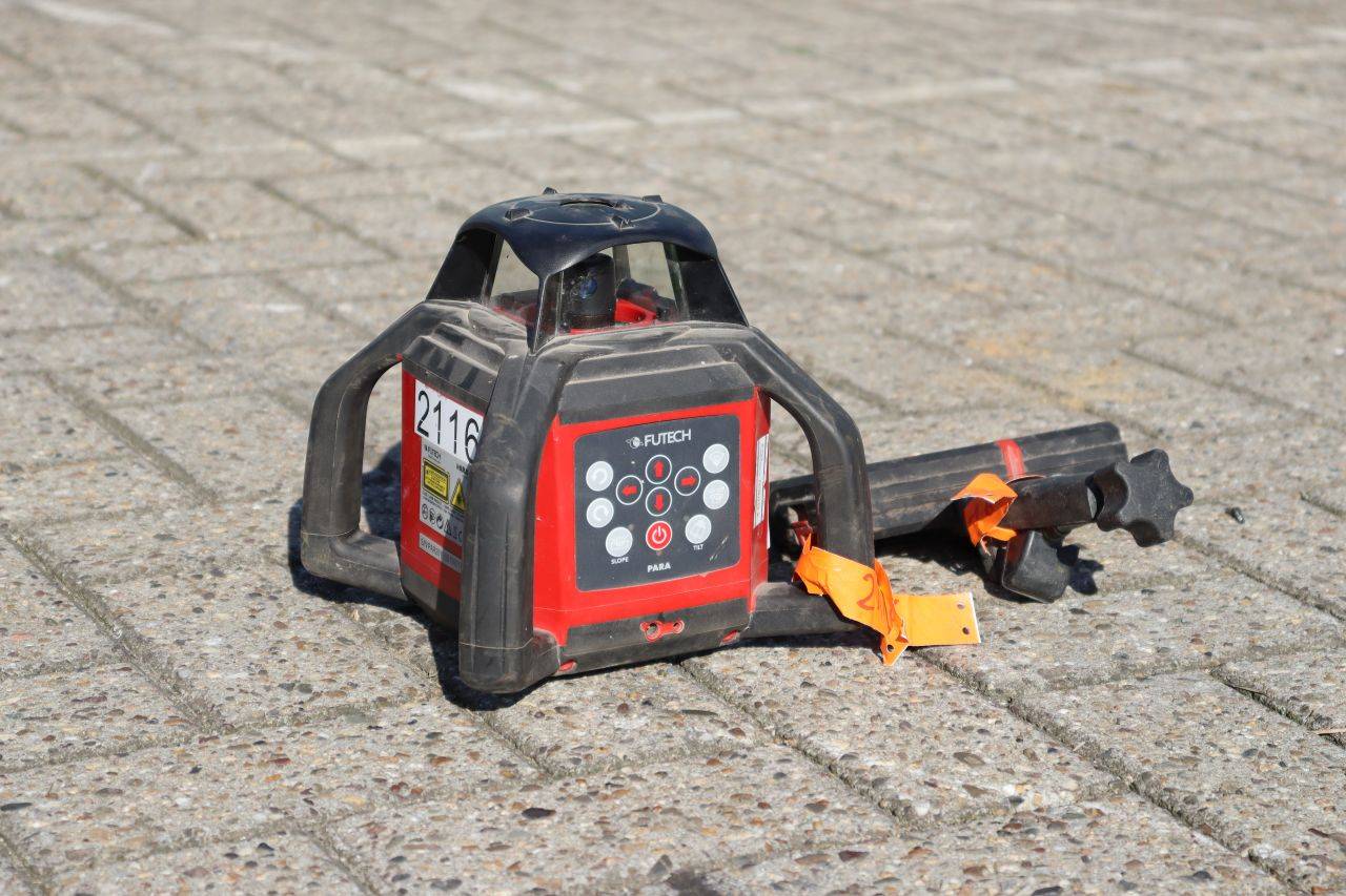 Láser Rotativo Multifuncional Futech Para Electric