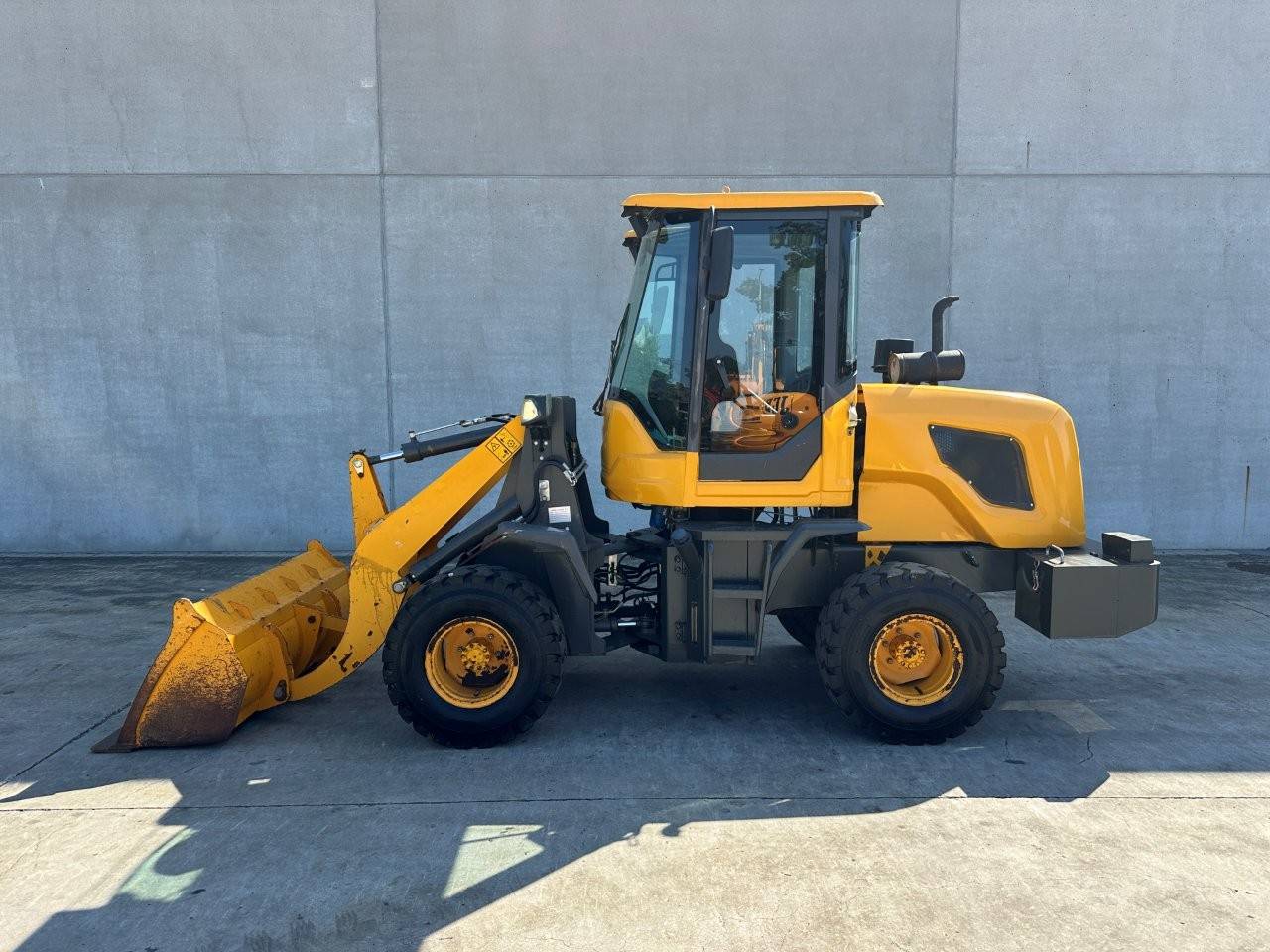 Wheel loader Hyload 3050 Diesel 42kW 2021 | AuctionPort