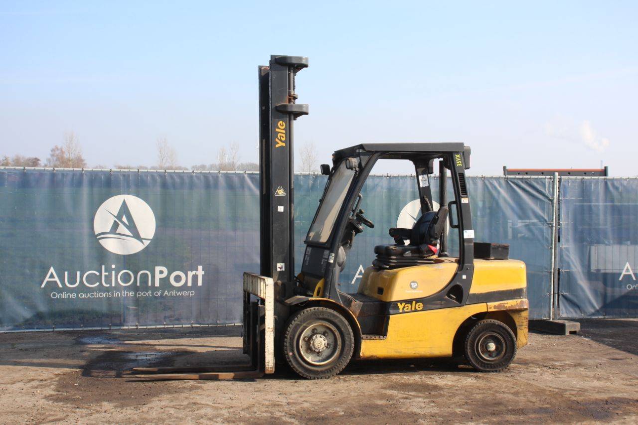 Forklift Yale GDP 35VX Diesel 3360kg 4.5m 2011