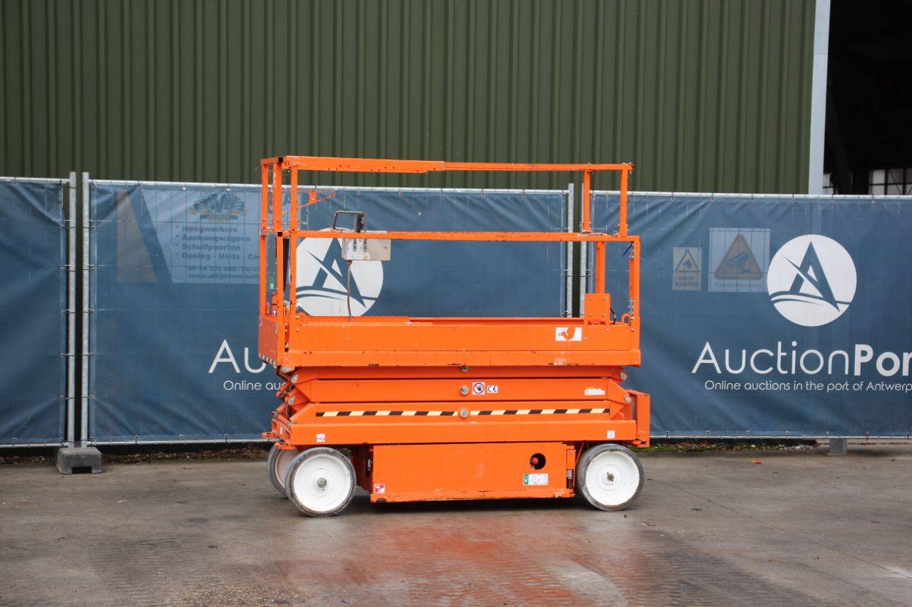 Schaarlift Skyjack SJ3220 Elektrisch 8.10m