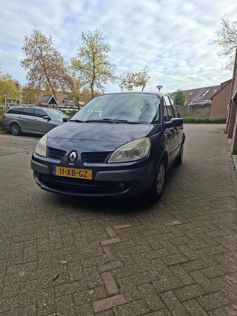 Renault Megane Scenic 1.6 Petrol 112hp 2007