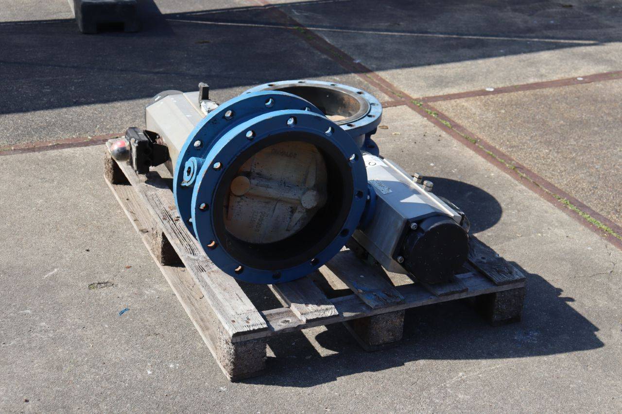 Set of Rotex Pneumatic Butterfly Valves, 2 pieces
