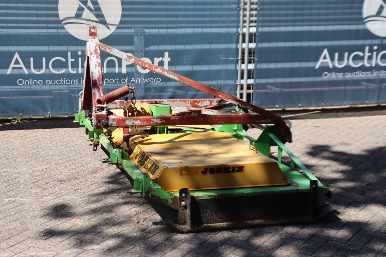 Tondeuse frontale Joskin TR 275 C3