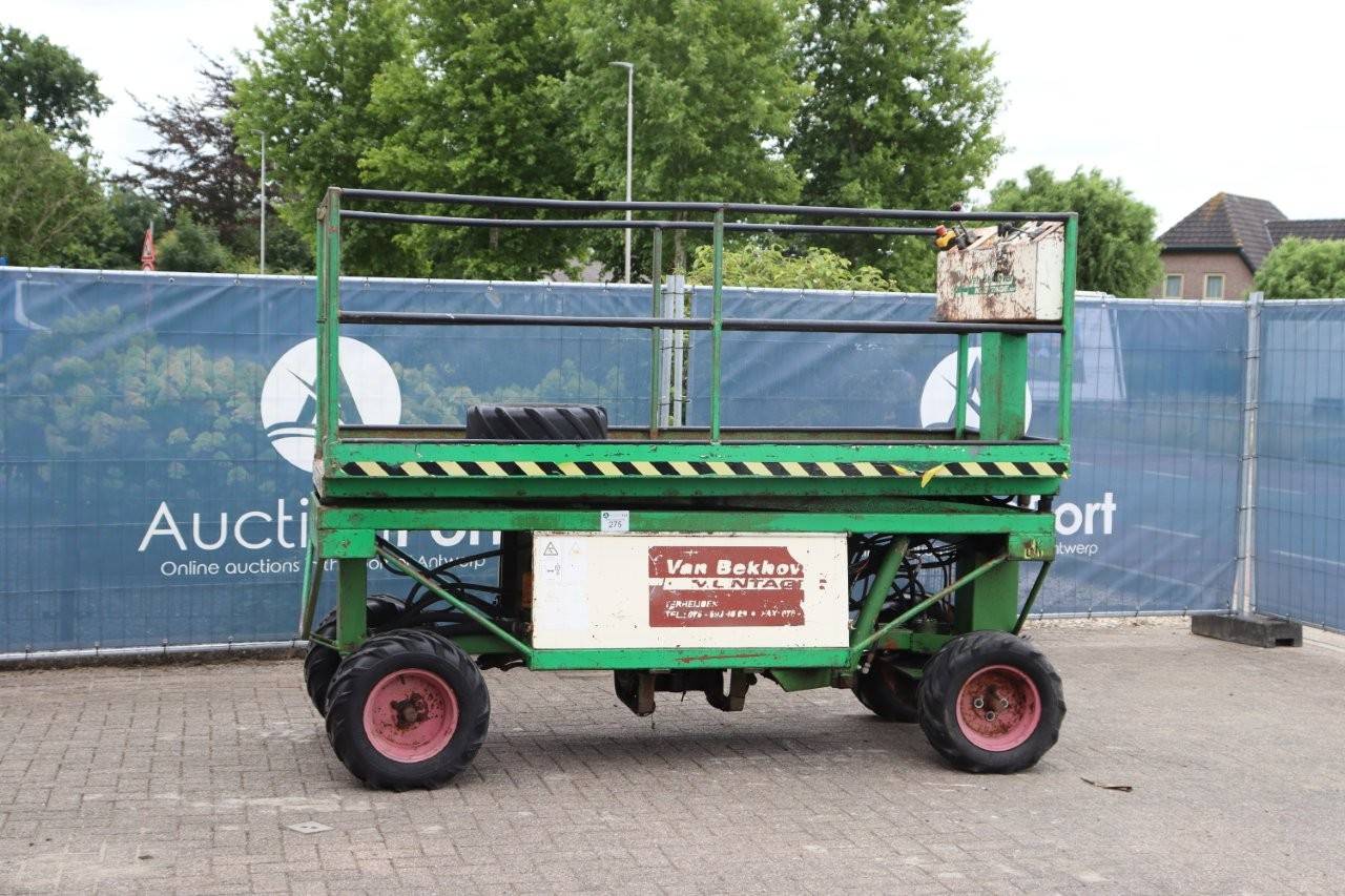 Scissor lift 4x4 Diesel