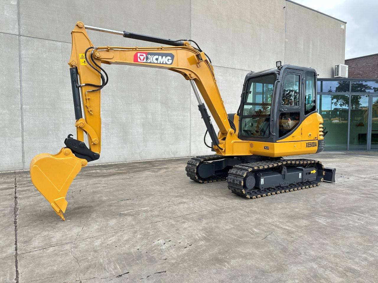 Midi excavator XCMG XE60DA Diesel 2020