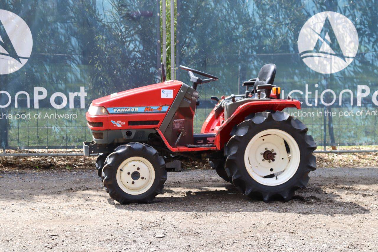 Mini tractor Yanmar Ke-4 Diesel 16hp