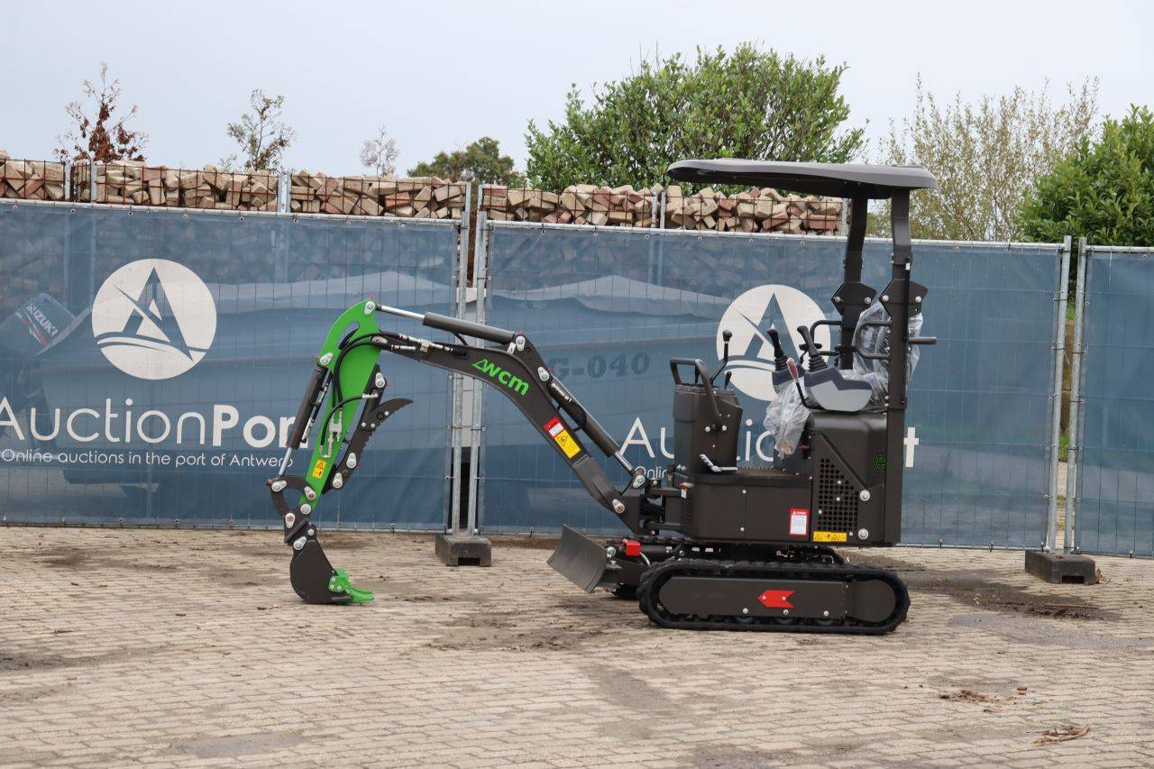 Mini escavadeira WCM CTX8010 Diesel 2025