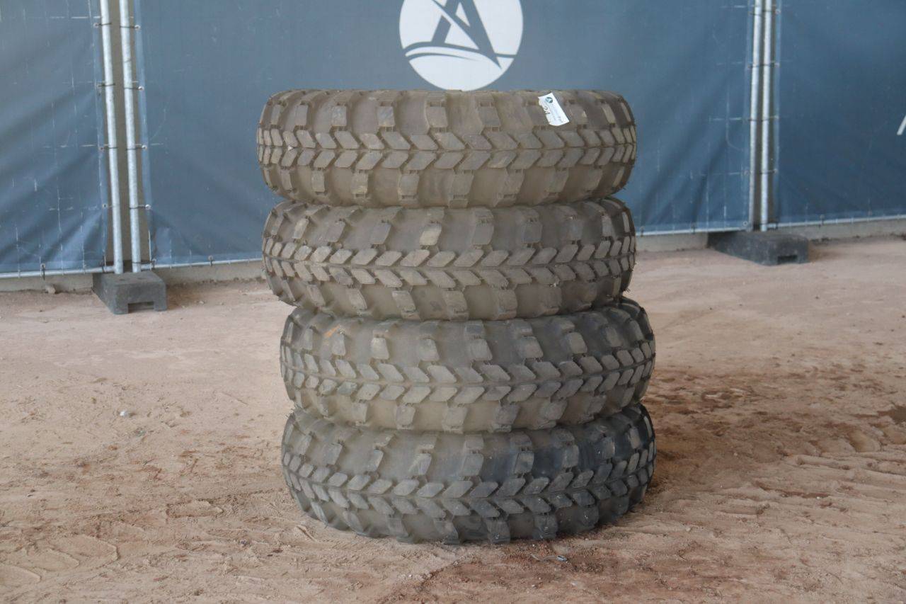 Set of tires 13.00-18 New