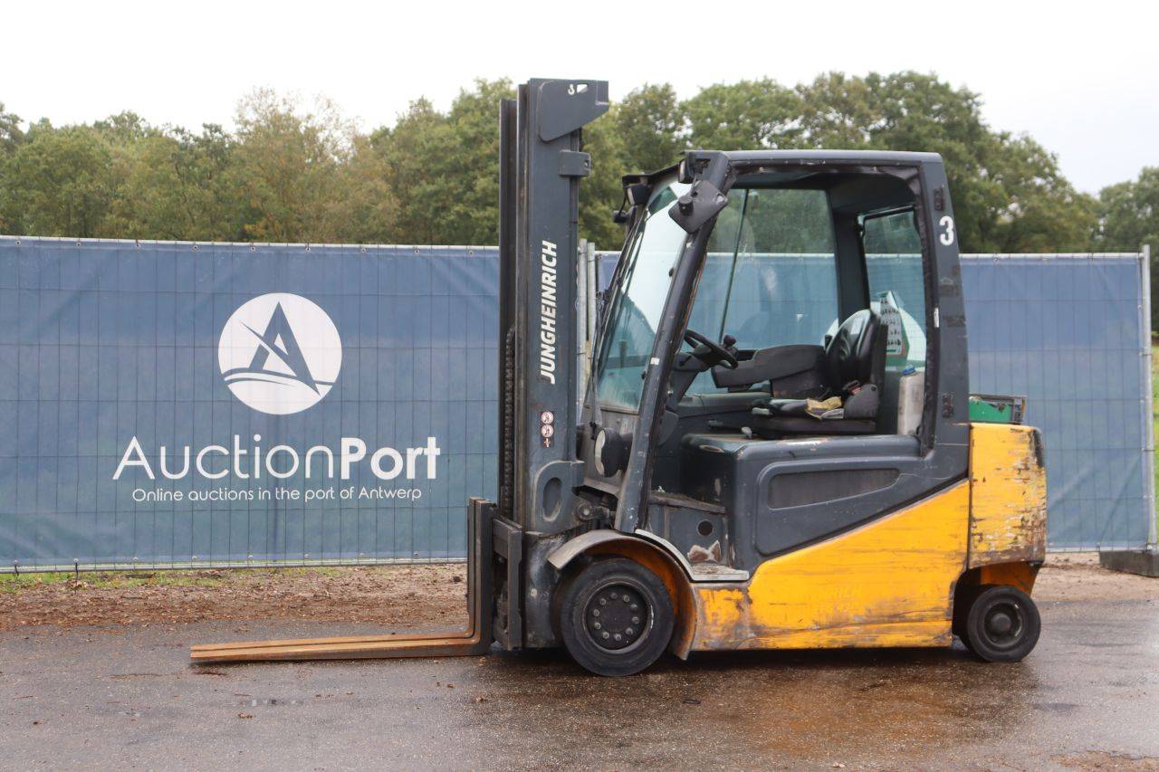 Heftruck Jungheinrich EFG430 Elektrisch 2850kg 2013