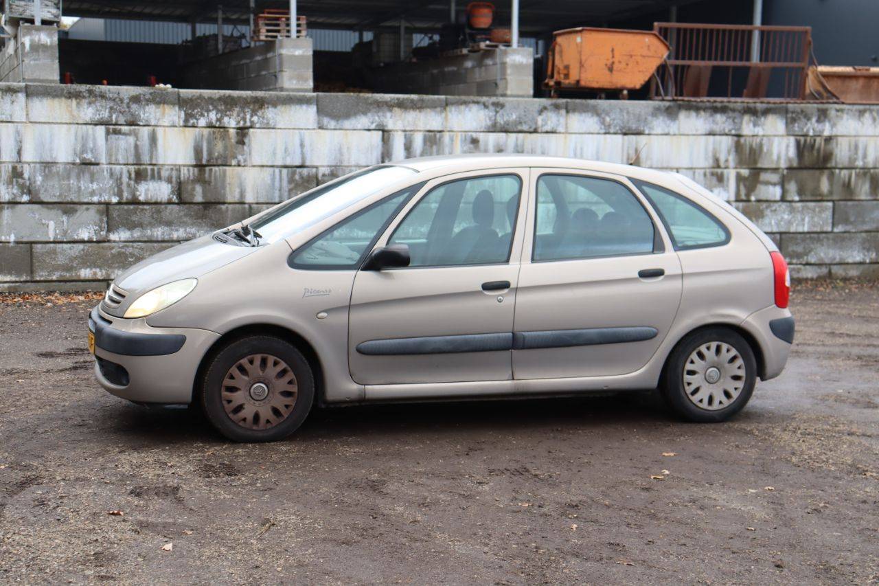 Citroën XSARA PICASSO Petrol 136hp 2004 (Margin)