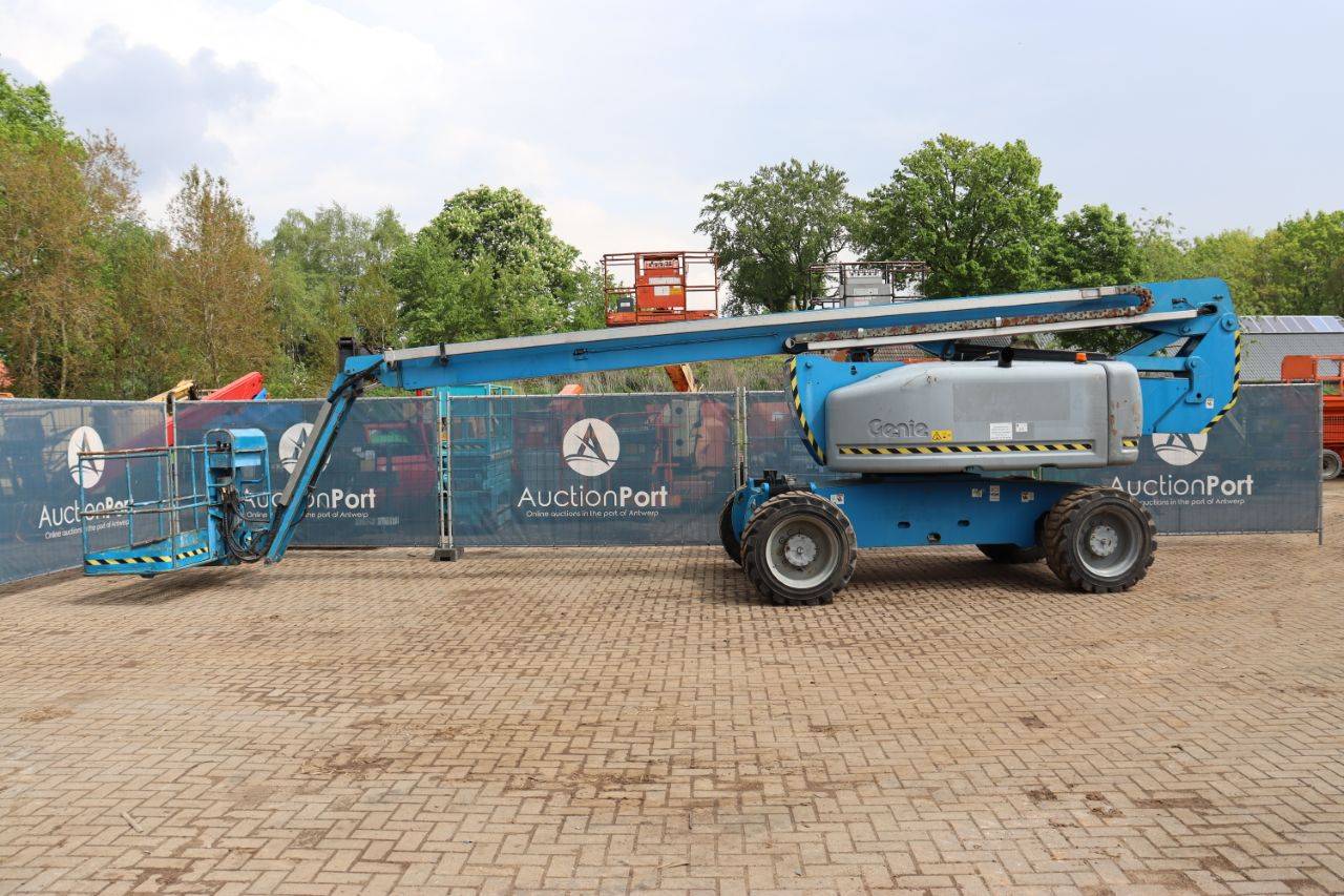Telescopic boom lift Genie Z-80/60 Diesel 26.4m 2005
