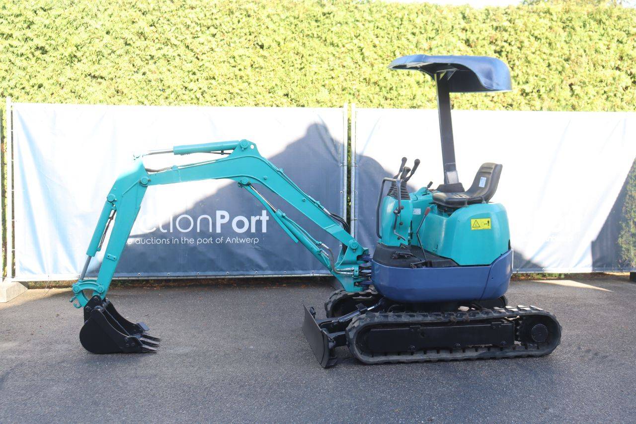 Mini escavadeira Kubota U-15 Diesel 13,5 kW