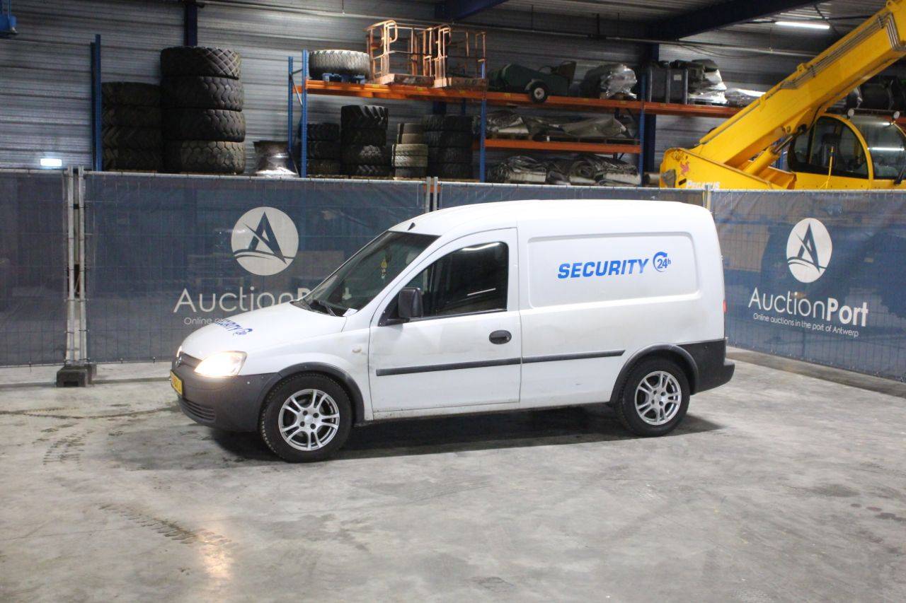 Opel COMBO-C-VAN Z13DT AC Diesel 69hp van 2006