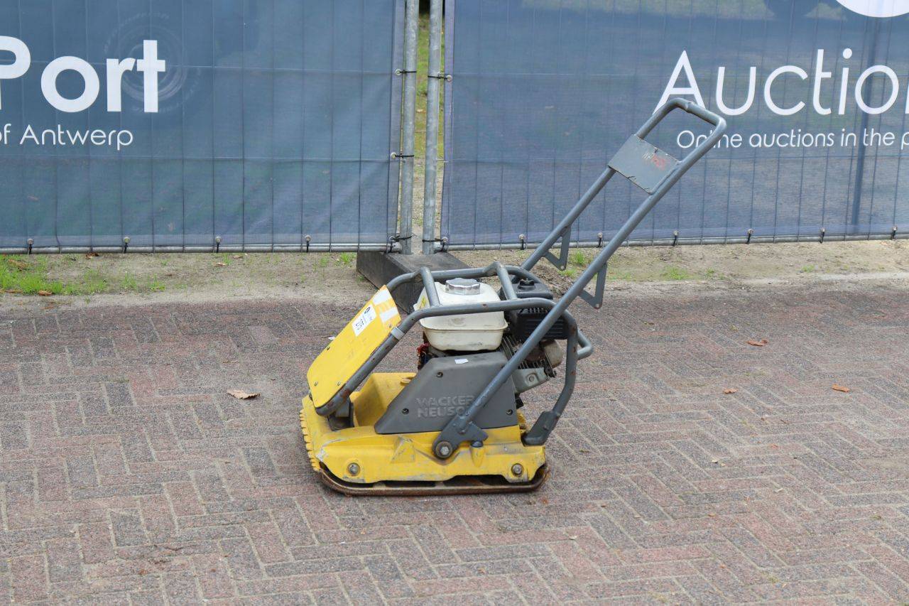 Piastra vibrante a benzina Wacker Neuson WP1550A 2017